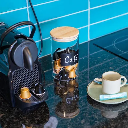 דירה Sunny Vibes & Balcony With Pool *