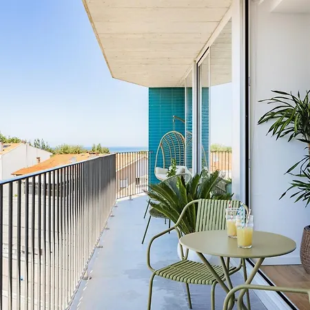Sunny Vibes & Balcony With Pool * Espinho (Aveiro)