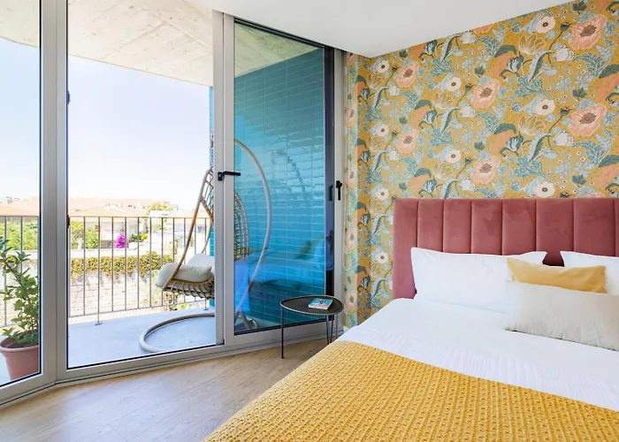 Apartment Sunny Vibes & Balcony With Pool *