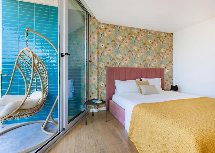 Sunny Vibes & Balcony With Pool Apartment Espinho (Aveiro)